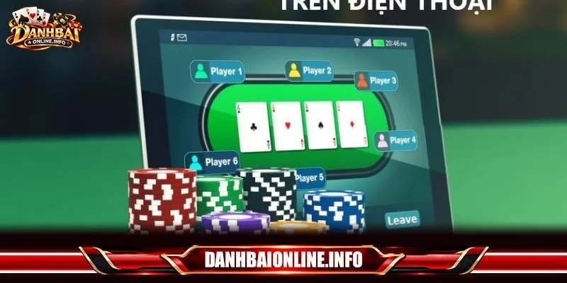 Người chơi cần truy cập đúng website của cổng cược khi tải app game đánh bài